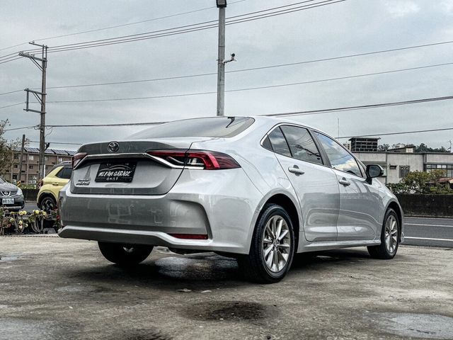 TOYOTA豐田 ALTIS  第5張相片
