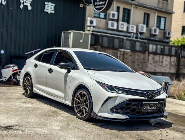 TOYOTA豐田 ALTIS  第3張相片