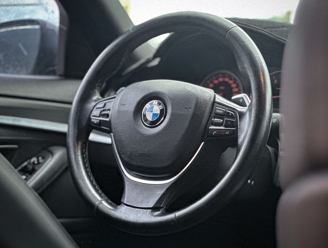 BMW寶馬 528I  第8張相片