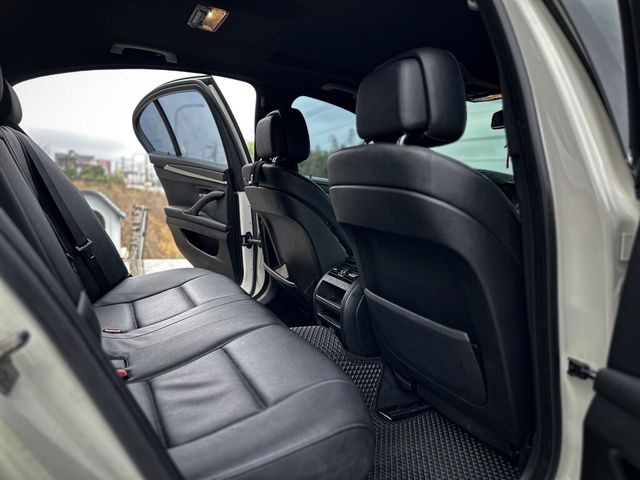 BMW寶馬 528I  第12張相片