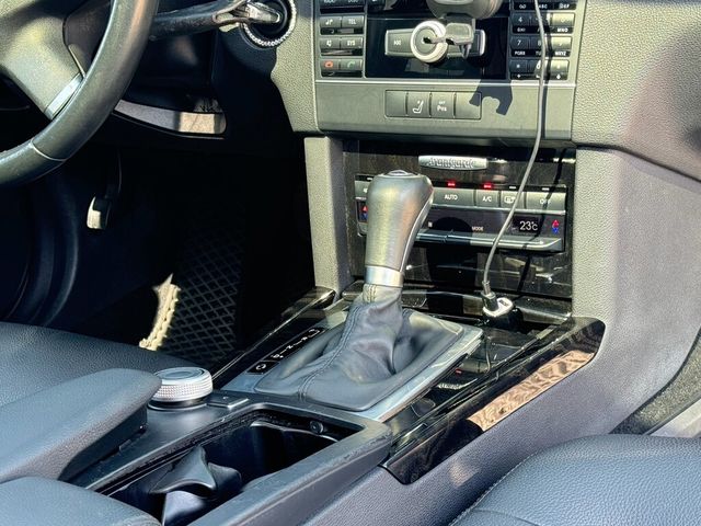 M-BENZ賓士 E250  第11張相片