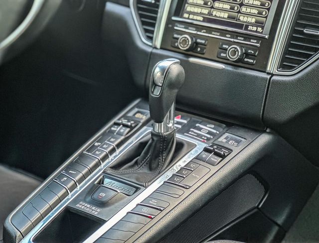PORSCHE保時捷 MACAN  第12張相片