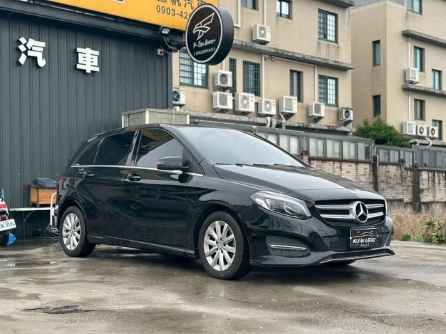 M-BENZ賓士 B180  第3張相片