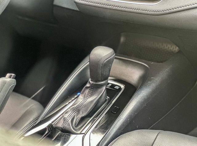 TOYOTA豐田 COROLLA ALTIS HYBRID  第10張相片