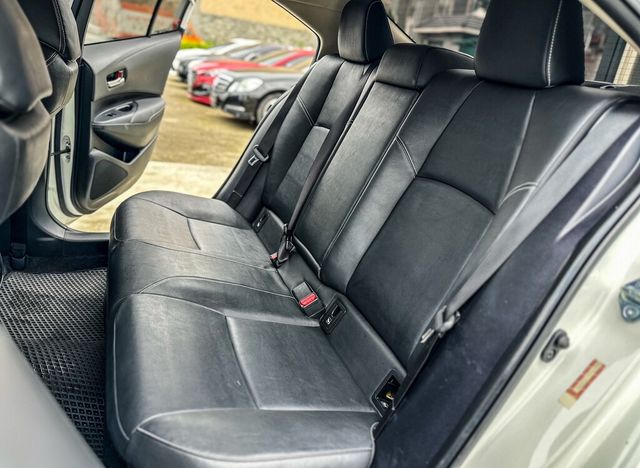 TOYOTA豐田 COROLLA ALTIS HYBRID  第12張相片