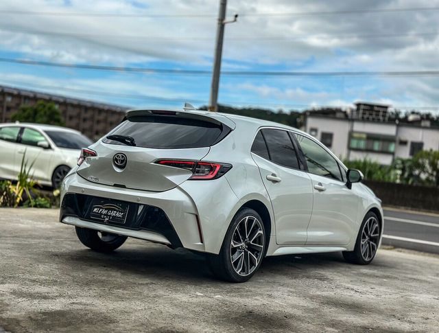 TOYOTA豐田 AURIS  第5張相片