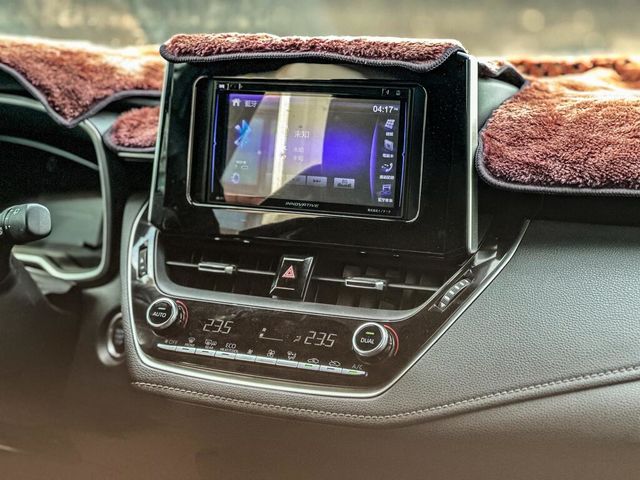 TOYOTA豐田 AURIS  第9張相片