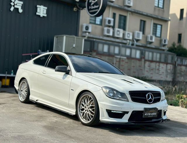 M-BENZ賓士 C180  第3張相片