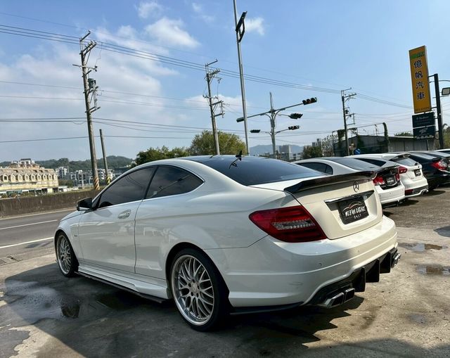 M-BENZ賓士 C180  第4張相片
