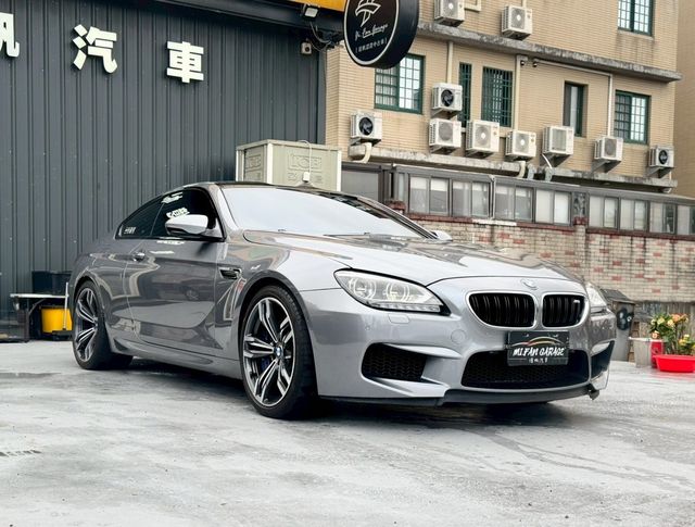 BMW寶馬 M6 COUPE  第3張相片