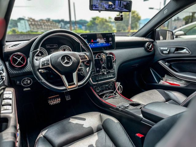M-BENZ賓士 A250  第7張相片
