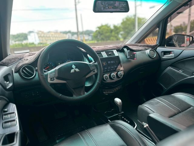 MITSUBISHI三菱 COLT PLUS  第7張相片