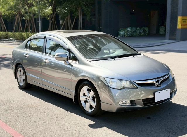 HONDA本田 CIVIC  第2張相片