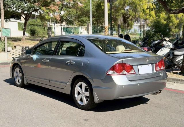 HONDA本田 CIVIC  第3張相片