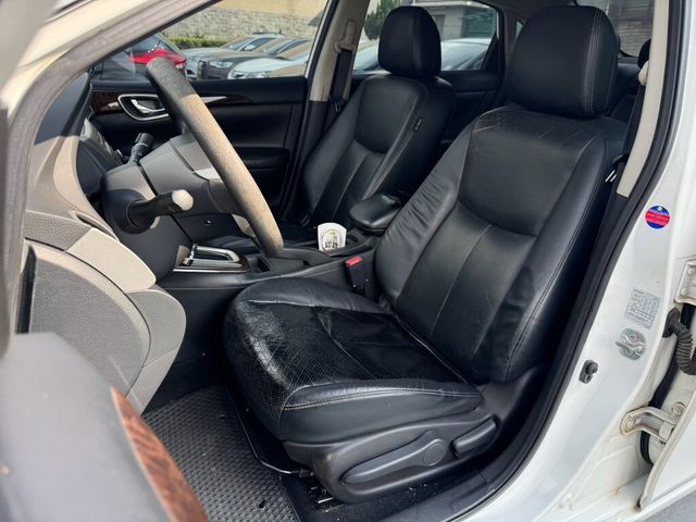 NISSAN日產 SENTRA  第6張相片
