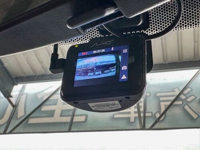 HONDA本田 HR-V  第7張相片