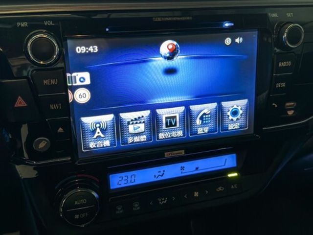 TOYOTA豐田 ALTIS  第11張相片