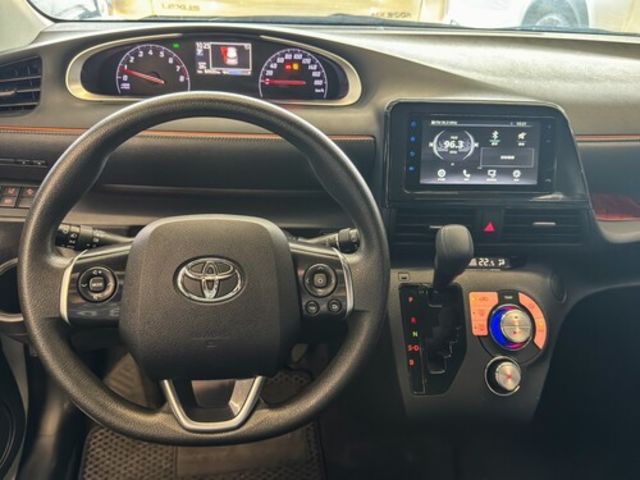 TOYOTA豐田 SIENTA  第4張相片