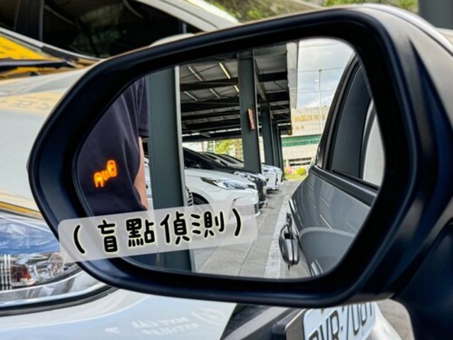 TOYOTA豐田 COROLLA ALTIS HYBRID  第10張相片