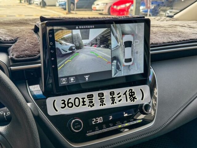 TOYOTA豐田 COROLLA ALTIS HYBRID  第11張相片