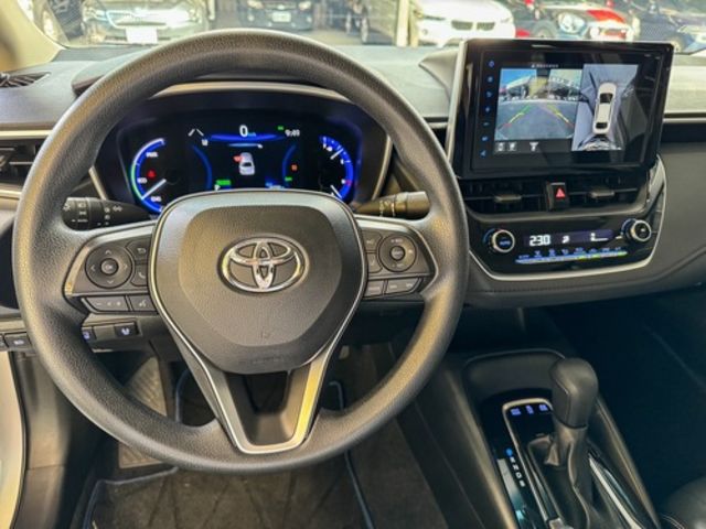 TOYOTA豐田 COROLLA ALTIS HYBRID  第2張相片