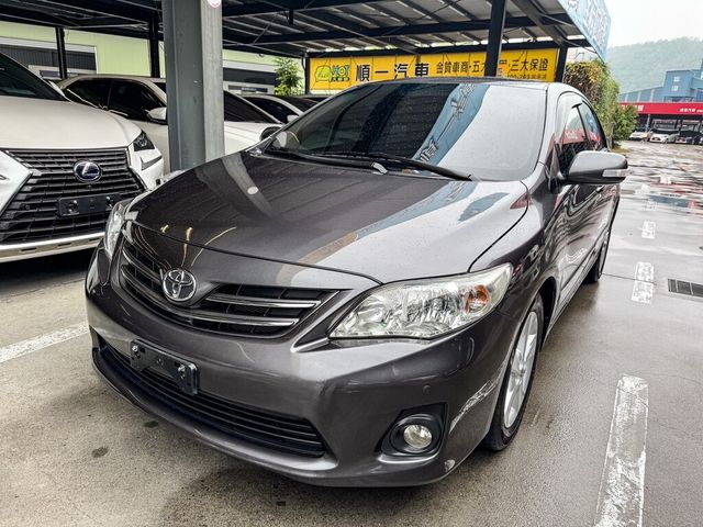 TOYOTA豐田 ALTIS  第2張相片