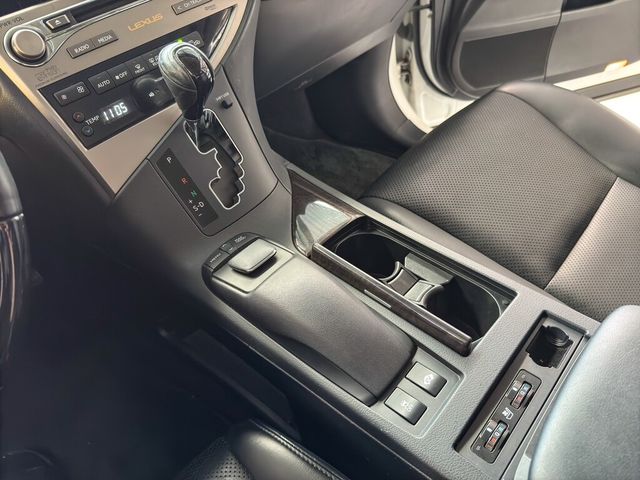 LEXUS凌志 RX450H  第8張相片