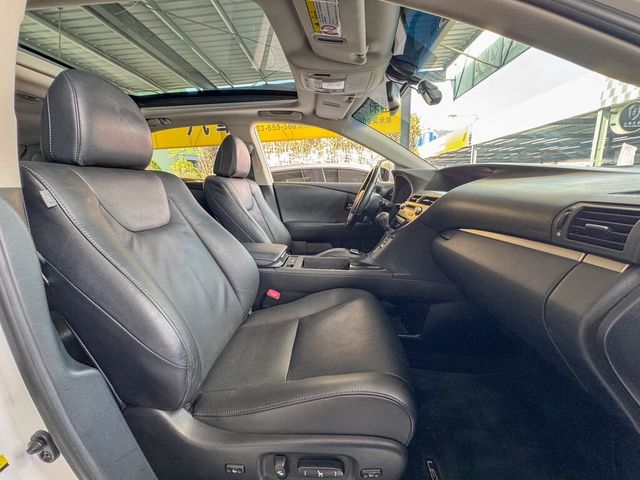 LEXUS凌志 RX450H  第13張相片