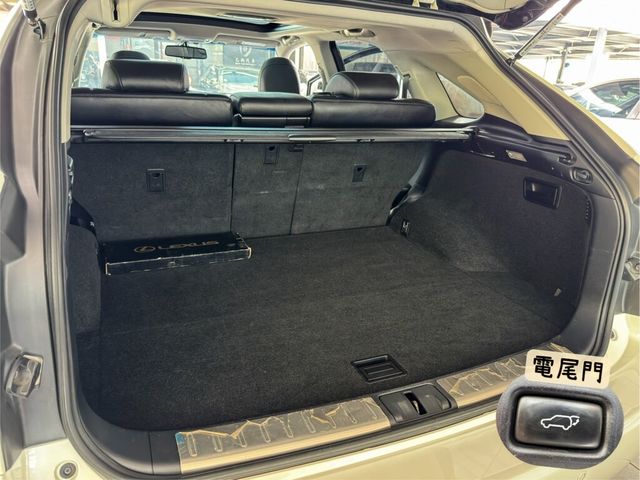 LEXUS凌志 RX450H  第16張相片