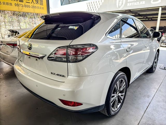 LEXUS凌志 RX450H  第19張相片