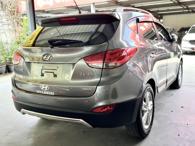 HYUNDAI現代 IX35  第4張相片