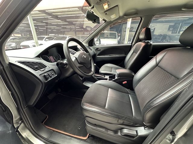 MITSUBISHI三菱 ZINGER  第17張相片