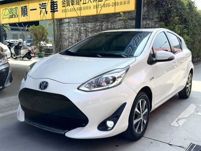 TOYOTA豐田 PRIUS C  第3張相片