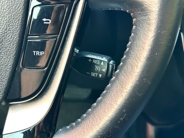 TOYOTA豐田 PRIUS C  第25張相片