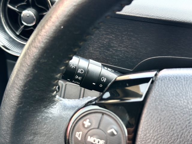 TOYOTA豐田 PRIUS C  第29張相片