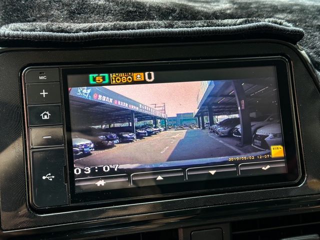 TOYOTA豐田 SIENTA  第17張相片