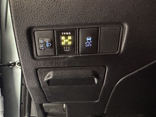 TOYOTA豐田 YARIS  第7張相片