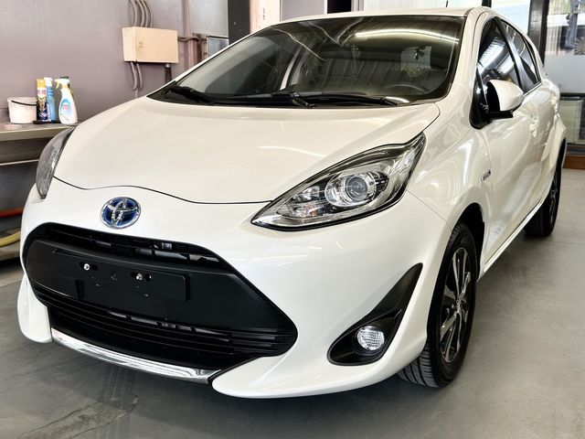 TOYOTA豐田 PRIUS C  第3張相片