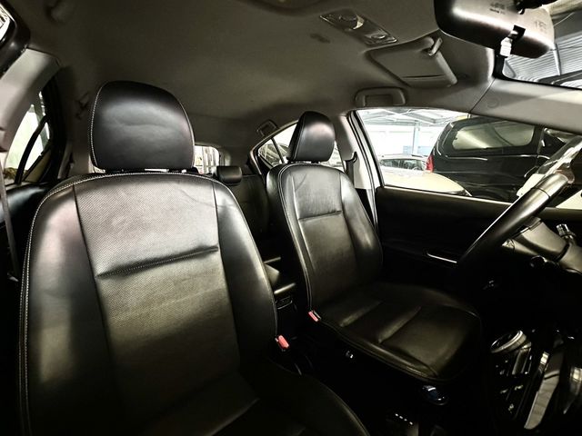 TOYOTA豐田 PRIUS C  第15張相片
