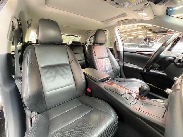 LEXUS凌志 ES300H  第6張相片