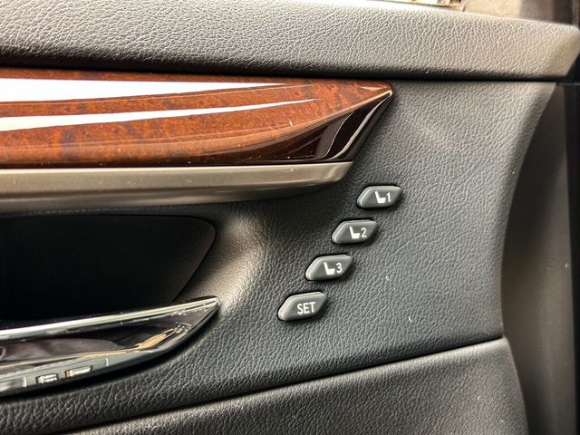 LEXUS凌志 ES300H  第16張相片