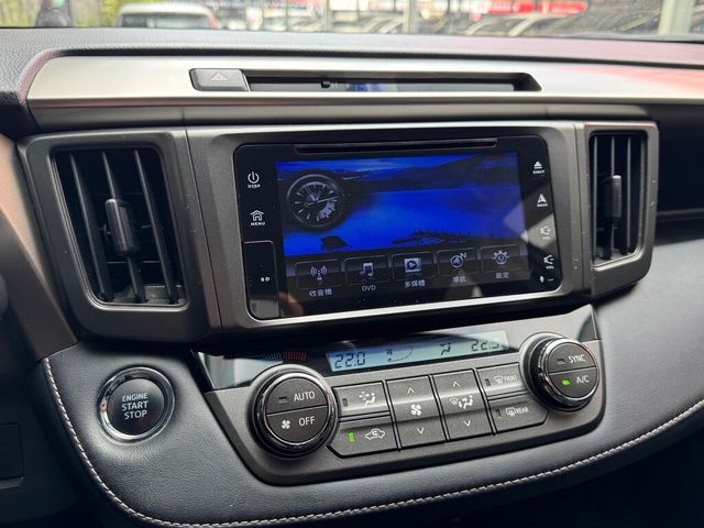 TOYOTA豐田 RAV4  第11張相片