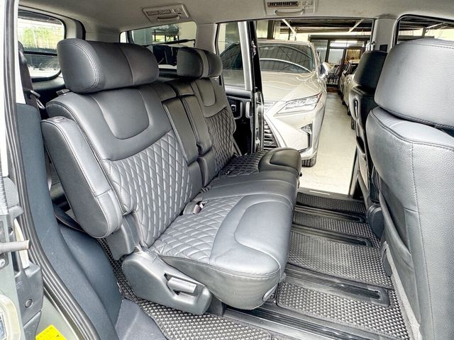 LUXGEN納智捷 M7 TURBO  第14張相片