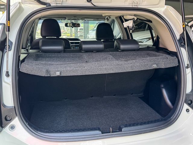 TOYOTA豐田 PRIUS C  第14張相片