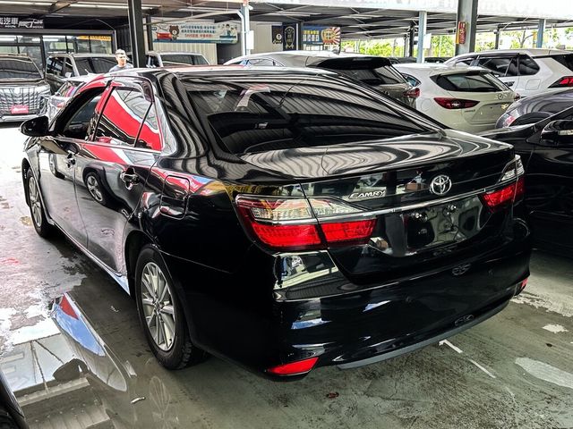 TOYOTA豐田 CAMRY  第5張相片