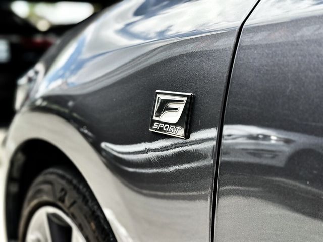 LEXUS凌志 CT200H  第2張相片