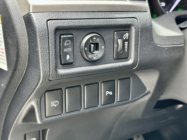 LEXUS凌志 CT200H  第17張相片
