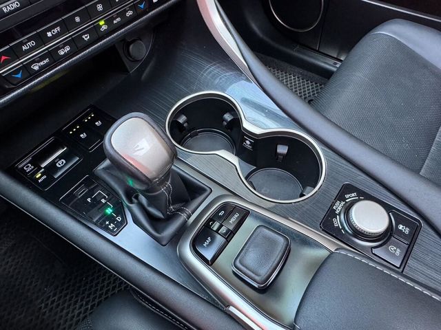 LEXUS凌志 RX200T  第16張相片