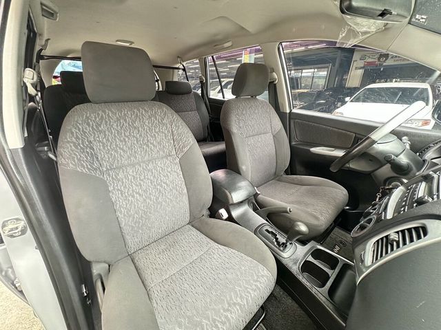 TOYOTA豐田 INNOVA  第3張相片