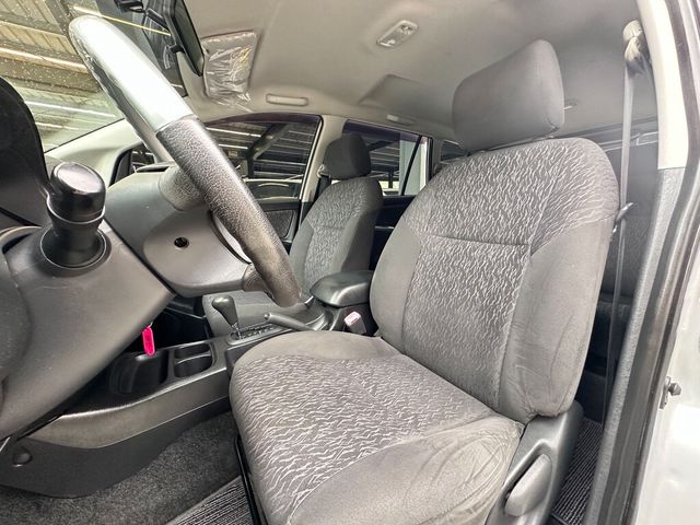 TOYOTA豐田 INNOVA  第10張相片